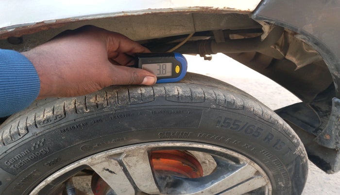 2011 Maruti Alto LXI, Petrol, Manual, 1,19,118 km, tyre