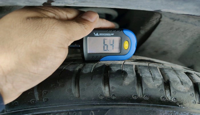 2024 MG HECTOR PLUS SHARP PRO 1.5 PETROL TURBO CVT 6 STR, Petrol, Automatic, 12,166 km, tyre