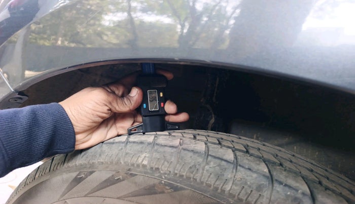 2023 Honda Amaze 1.2L I-VTEC S, Petrol, Manual, 73,298 km, tyre