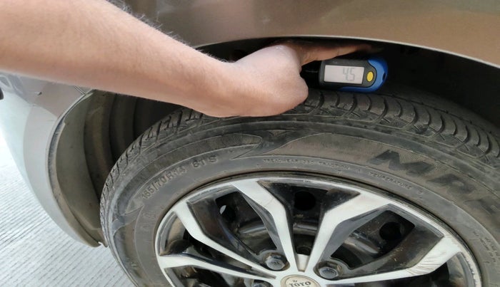 2020 Maruti New Wagon-R ZXI 1.2 AMT, Petrol, Automatic, 30,681 km, tyre