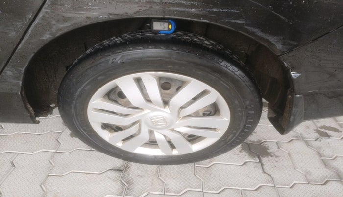 2014 Honda City 1.5L I-VTEC SV, Petrol, Manual, 77,367 km, tyre