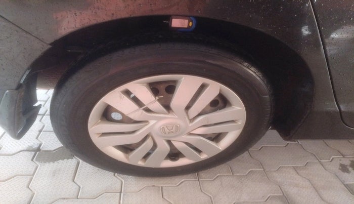 2014 Honda City 1.5L I-VTEC SV, Petrol, Manual, 77,367 km, tyre