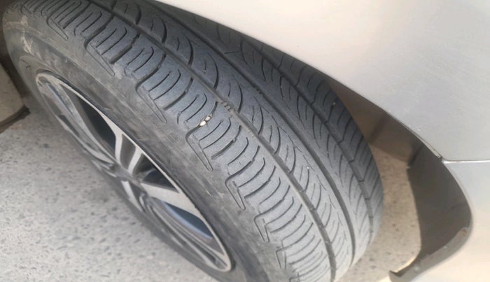 2018 Honda City 1.5L I-VTE V CVT, Petrol, Automatic, 1,12,603 km, tyre