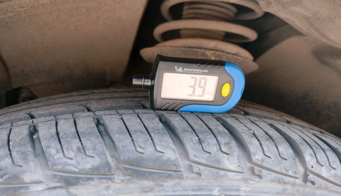 2019 Renault Duster RXS CVT, Petrol, Automatic, 53,663 km, tyre