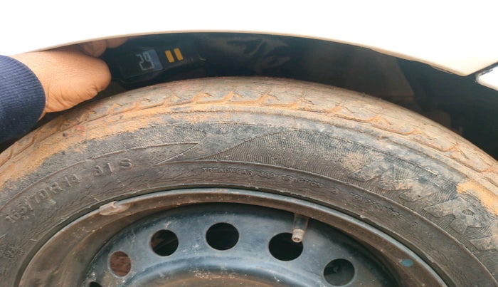 2015 Maruti Celerio VXI AMT, Petrol, Automatic, 43,788 km, tyre