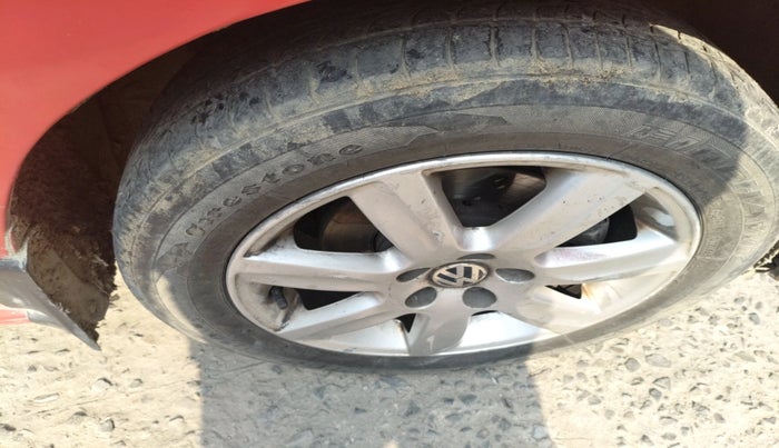 2011 Volkswagen Polo TRENDLINE 1.2L PETROL, Petrol, Manual, 2,50,000 km, tyre