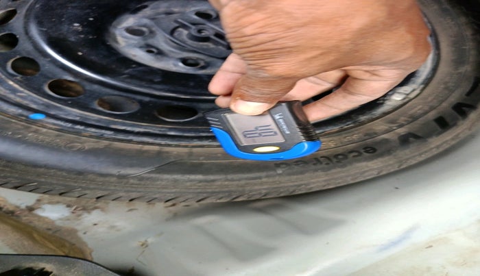 2021 Maruti Baleno DELTA PETROL 1.2, Petrol, Manual, 82,239 km, tyre