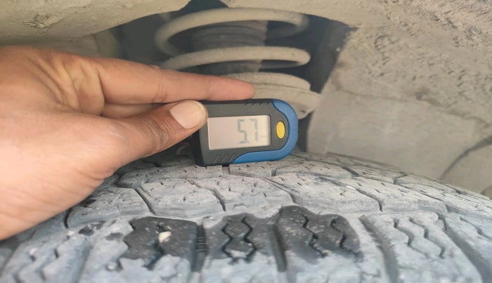 2018 Renault Duster 110 PS RXZ DIESEL, Diesel, Manual, 1,03,159 km, tyre