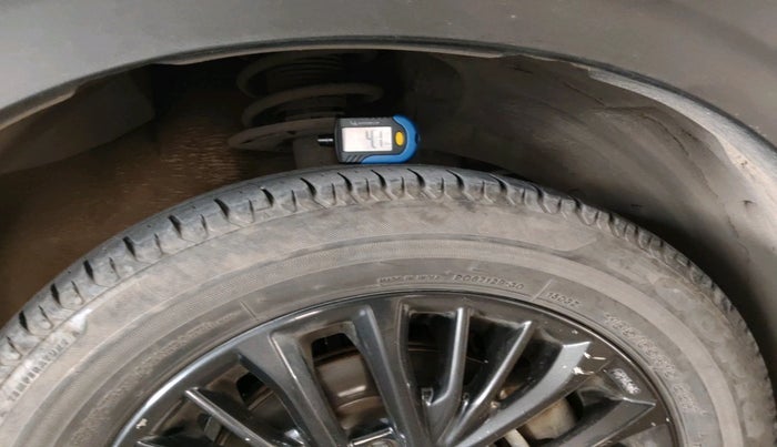 2020 Maruti XL6 ALPHA AT, Petrol, Automatic, 96,803 km, tyre