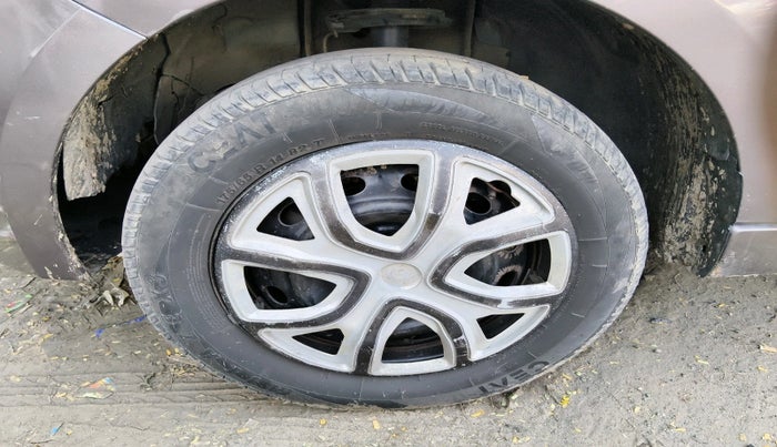 2017 Tata Tiago XT PETROL, Petrol, Manual, 1,61,376 km, tyre