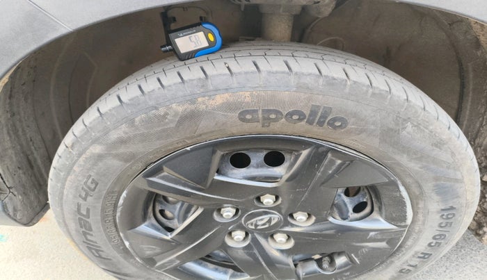 2024 Hyundai VENUE S PLUS 1.5 CRDI, Diesel, Manual, 16,755 km, tyre