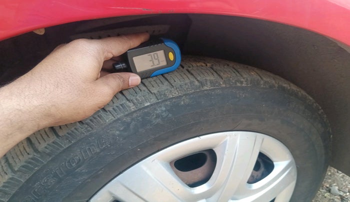 2011 Skoda Fabia ACTIVE PLUS 1.2 TDI CR, Diesel, Manual, 1,23,336 km, tyre