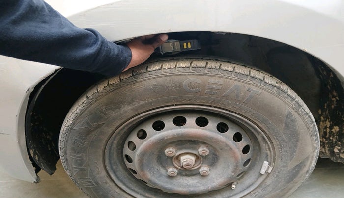 2014 Datsun Go T, Petrol, Manual, 56,590 km, tyre