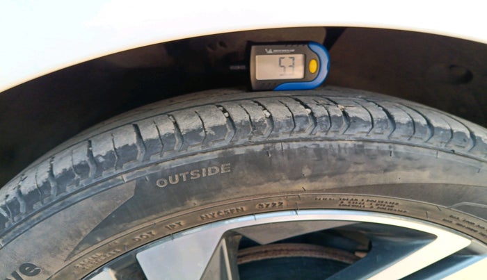 2022 Hyundai NEW I20 ASTA (O) 1.2 MT, Petrol, Manual, 18,745 km, tyre