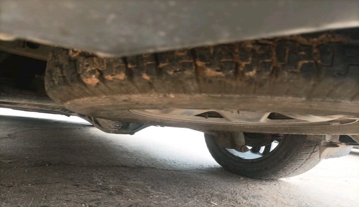 2017 Tata Hexa XTA 4X2 6 STR, Diesel, Automatic, 1,35,049 km, tyre