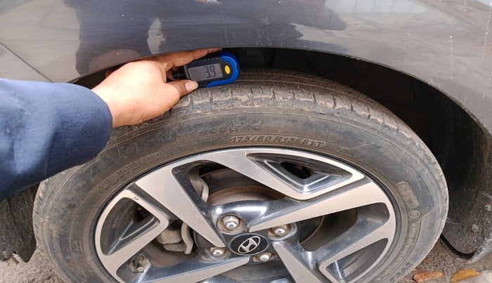 2020 Hyundai AURA SX 1.2 (O), Petrol, Manual, 1,05,090 km, tyre