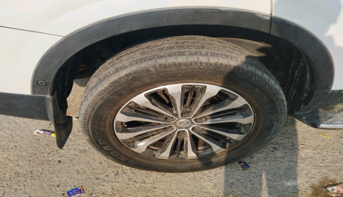 2022 MG GLOSTER SAVVY 7 STR 2.0 TWIN TURBO 4WD, Diesel, Automatic, 89,980 km, tyre