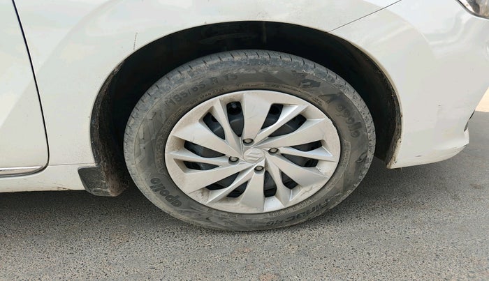 2023 Maruti Baleno DELTA PETROL 1.2, Petrol, Manual, 21,364 km, tyre