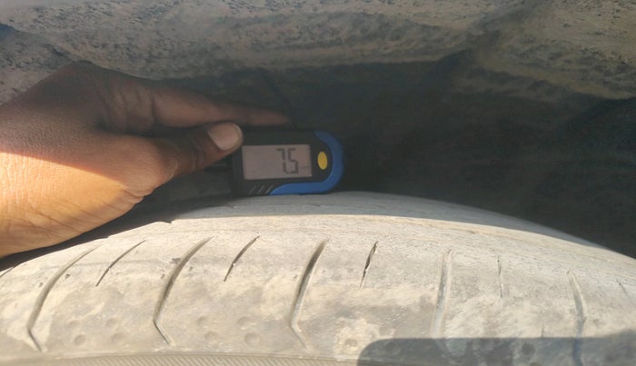 2021 Mercedes Benz GLA Class 200, Petrol, Automatic, 43,010 km, tyre