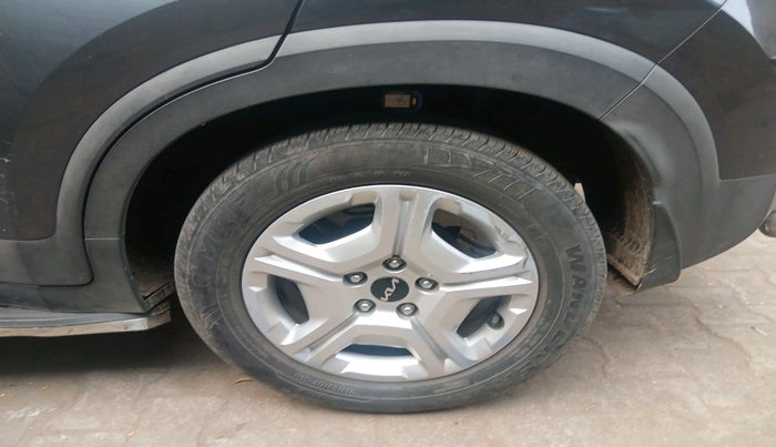 2023 KIA SONET HTK PLUS 1.0 IMT, Petrol, Manual, 44,091 km, tyre