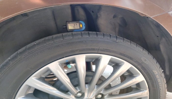 2016 Maruti Ciaz ZXI+, Petrol, Manual, 1,13,900 km, tyre