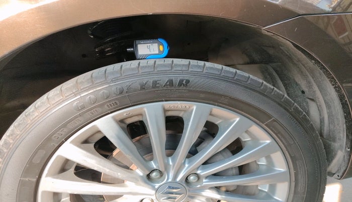 2016 Maruti Ciaz ZXI+, Petrol, Manual, 1,13,900 km, tyre