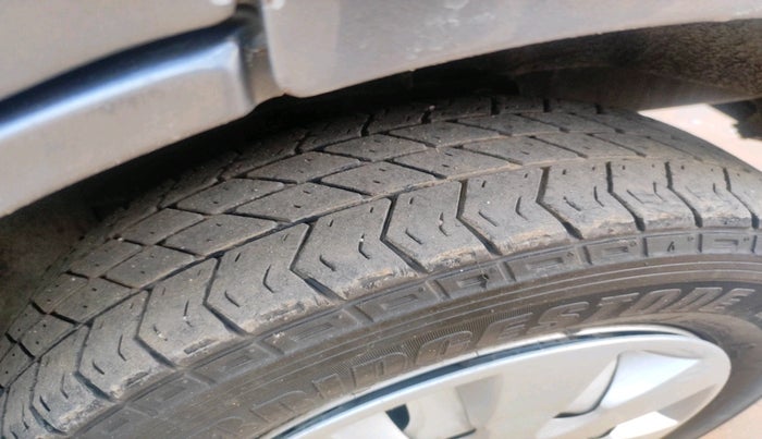 2021 Maruti Eeco 5 STR, Petrol, Manual, 58,969 km, tyre