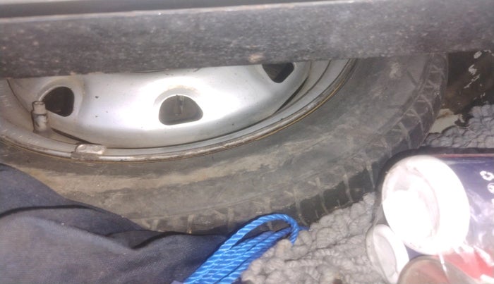 2012 Maruti Zen Estilo LXI, Petrol, Manual, 1,04,345 km, tyre