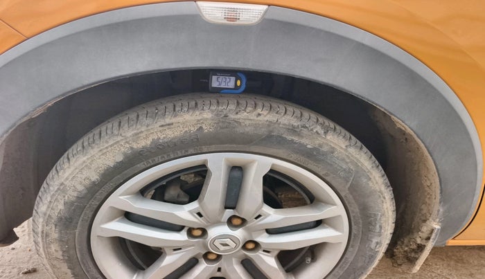 2021 Renault TRIBER RXZ, Petrol, Manual, 36,303 km, tyre