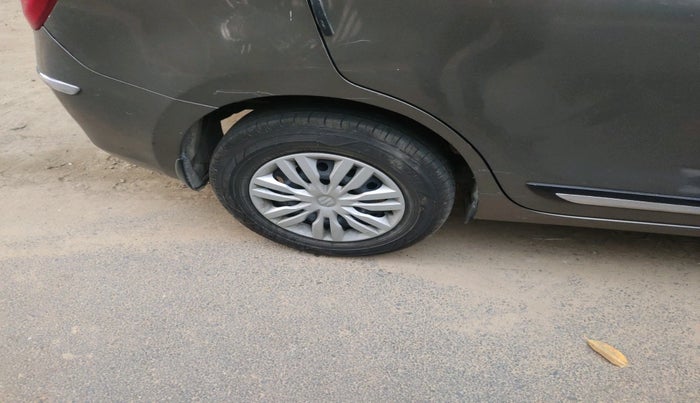 2018 Maruti Dzire VXI AMT, Petrol, Automatic, 75,536 km, tyre