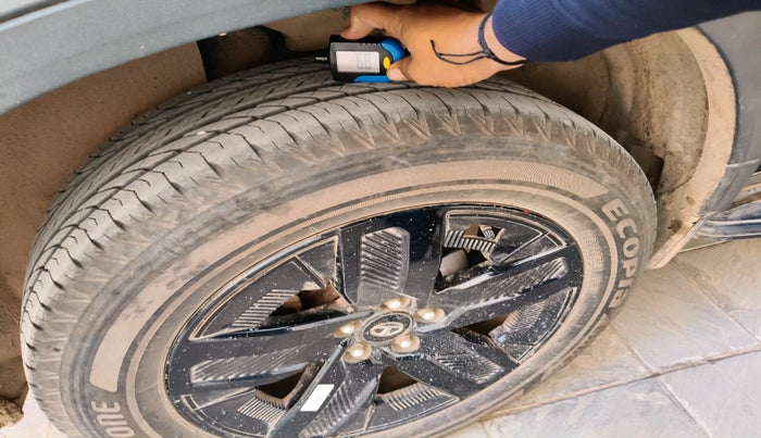 2023 Tata Harrier FEARLESS PLUS DUAL TONE, Diesel, Manual, 23,757 km, tyre