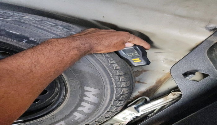 2017 Maruti Baleno ALPHA DIESEL 1.3, Diesel, Manual, 1,37,610 km, tyre