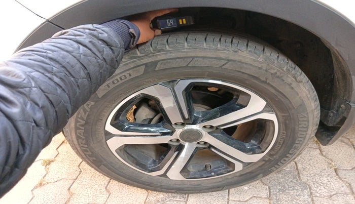 2022 Tata NEXON XZ PLUS PETROL, Petrol, Manual, 21,819 km, tyre