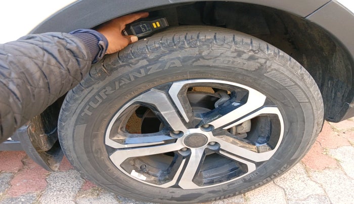 2022 Tata NEXON XZ PLUS PETROL, Petrol, Manual, 21,819 km, tyre