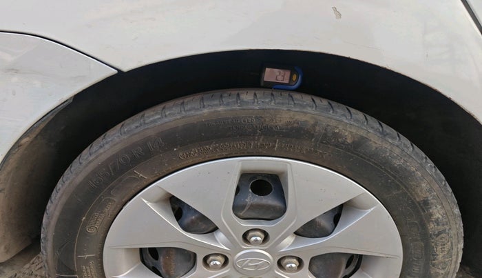 2014 Hyundai Xcent S 1.2, Petrol, Manual, 88,992 km, tyre