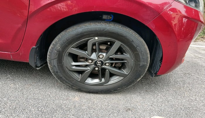 2020 Hyundai GRAND I10 NIOS SPORTZ AMT 1.2 KAPPA VTVT, Petrol, Automatic, 67,409 km, tyre