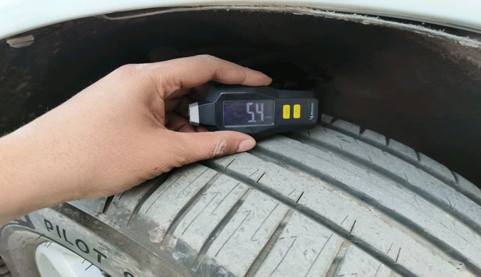 2015 Audi Q7 35 TDI PREMIUM, Diesel, Automatic, 79,868 km, tyre