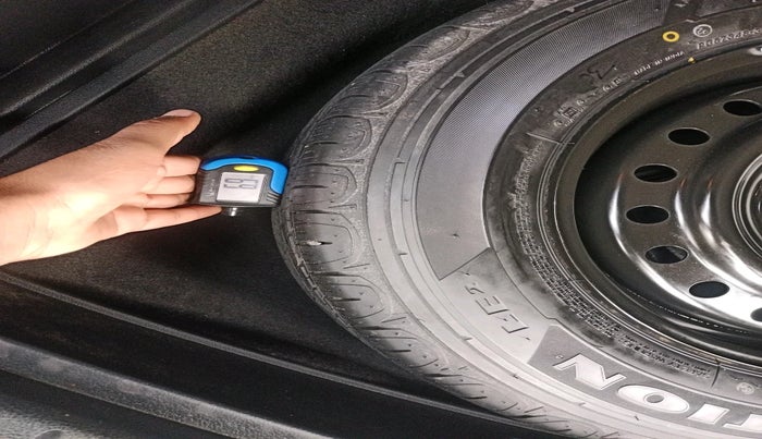 2018 Jeep Compass SPORT 1.4 PETROL, Petrol, Manual, 1,34,997 km, tyre