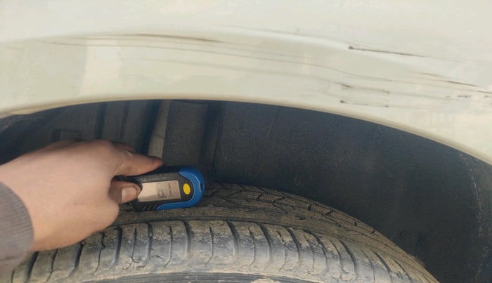 2015 Maruti Swift VDI, Diesel, Manual, 94,149 km, tyre