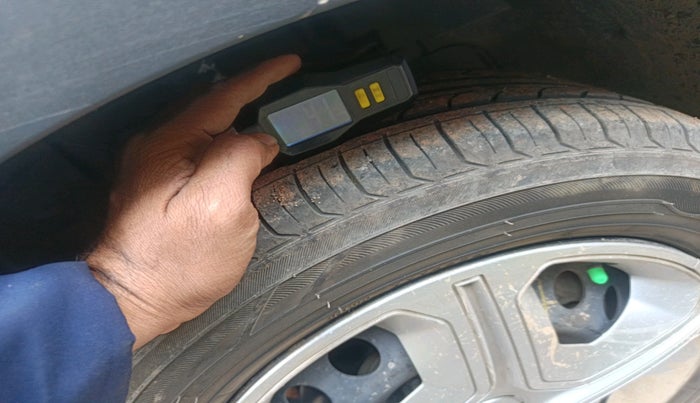 2021 Tata NEXON XM SUNROOF PETROL, Petrol, Manual, 1,26,190 km, tyre