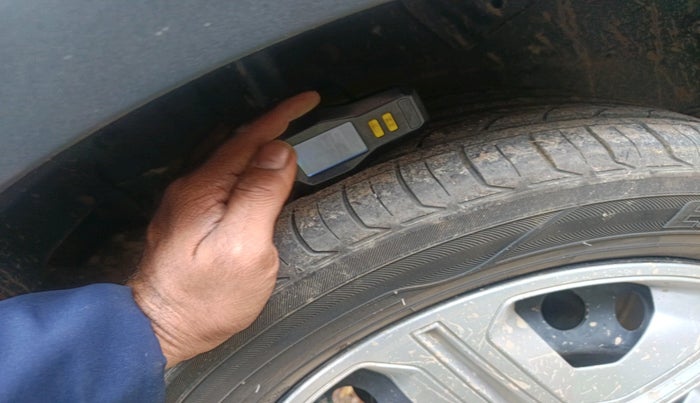 2021 Tata NEXON XM SUNROOF PETROL, Petrol, Manual, 1,26,190 km, tyre