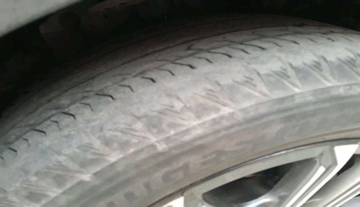 2022 Mahindra XUV700 AX 7 D AT 7 STR, Diesel, Automatic, 78,005 km, tyre