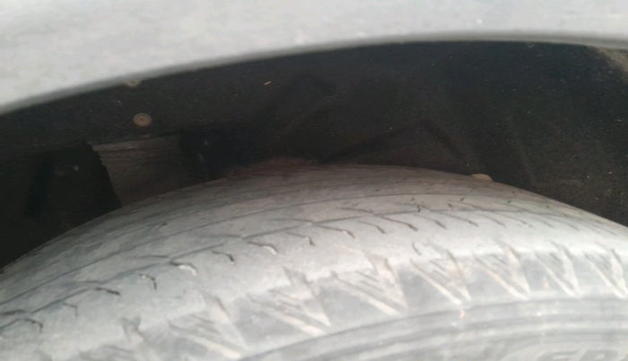 2022 Mahindra XUV700 AX 7 D AT 7 STR, Diesel, Automatic, 78,005 km, tyre