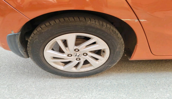 2016 Honda Jazz 1.2L I-VTEC V AT, Petrol, Automatic, 80,017 km, tyre