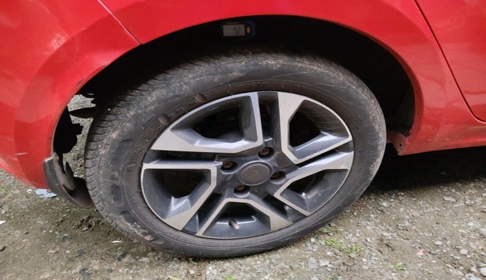 2021 Tata Tiago XZA PLUS PETROL, Petrol, Automatic, 64,410 km, tyre