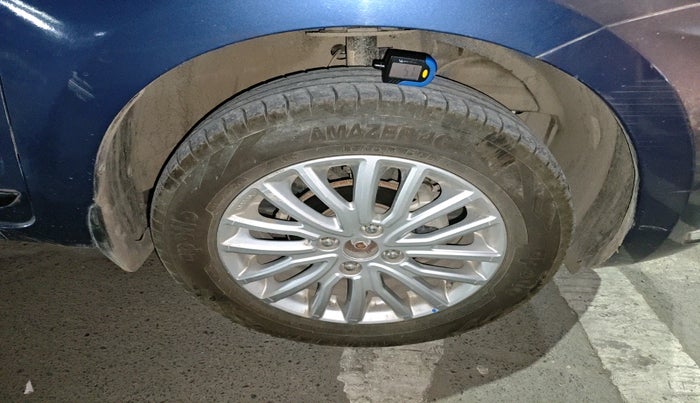 2018 Maruti Dzire ZXI, Petrol, Manual, 68,418 km, tyre