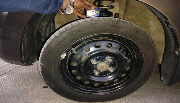 2013 Maruti Wagon R 1.0 VXI, Petrol, Manual, 83,518 km, tyre