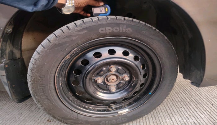 2013 Maruti Wagon R 1.0 VXI, Petrol, Manual, 83,518 km, tyre