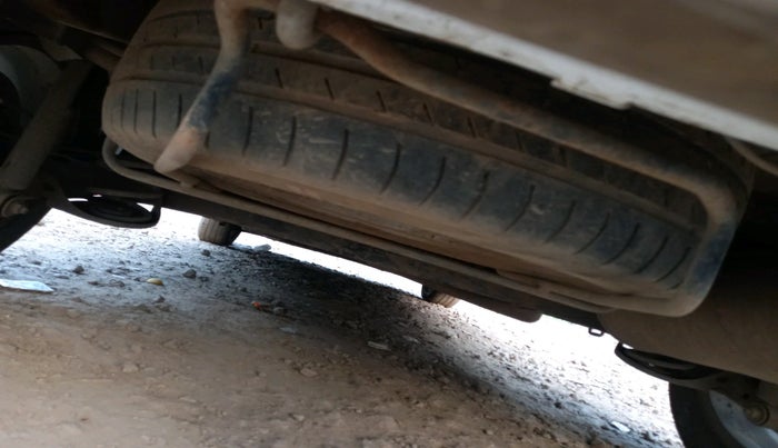 2014 Maruti Ertiga ZDI, Diesel, Manual, 1,77,214 km, tyre