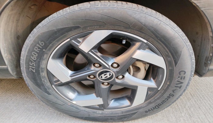 2019 Hyundai VENUE SX PLUS 1.0 TURBO DCT, Petrol, Automatic, 53,518 km, tyre